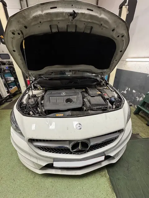 Mercedes-Benz u radionici